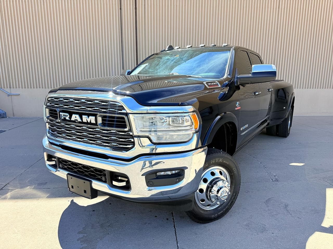 2022 RAM 3500