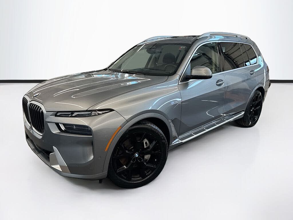 2025 BMW X7