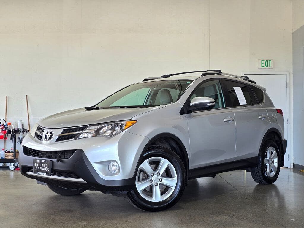 2013 TOYOTA RAV4