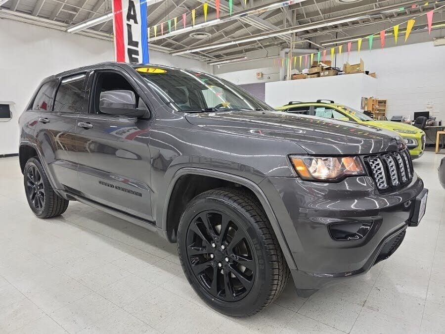 2017 JEEP Grand Cherokee