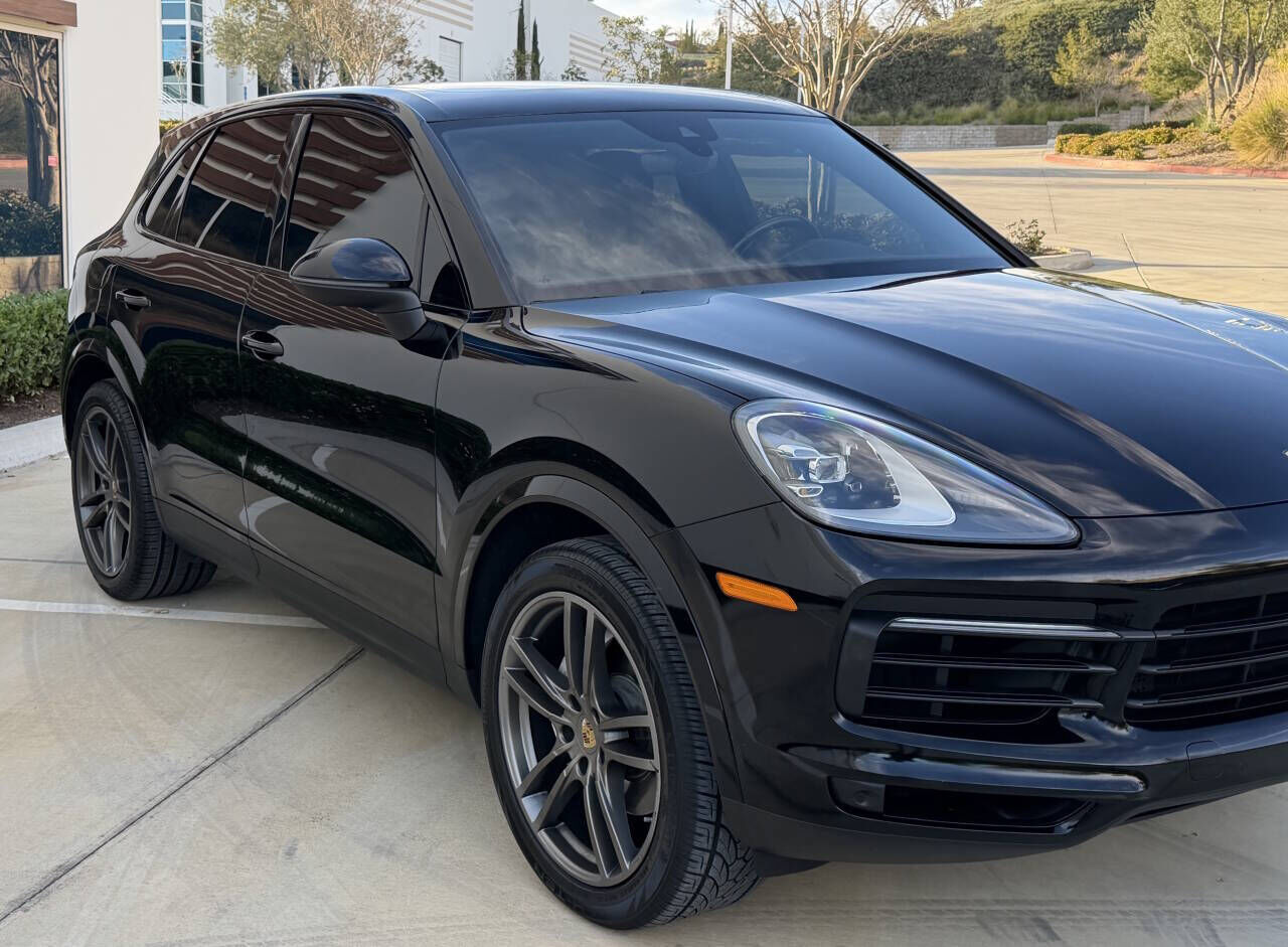 2019 PORSCHE Cayenne