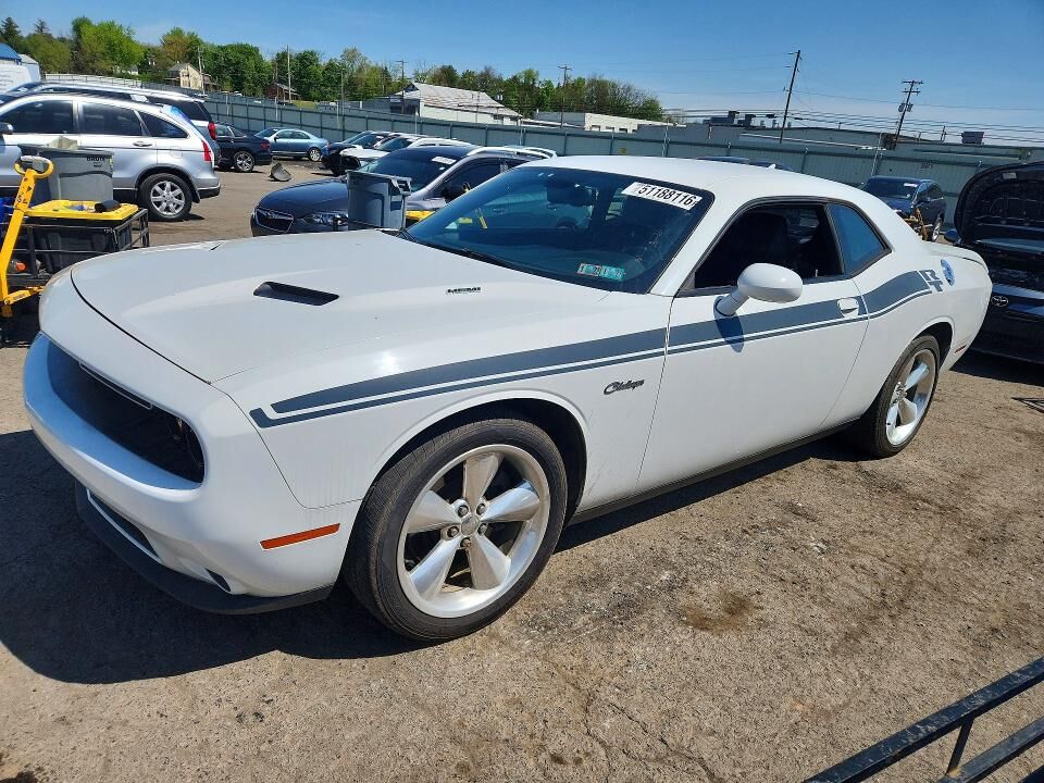 2016 DODGE Challenger