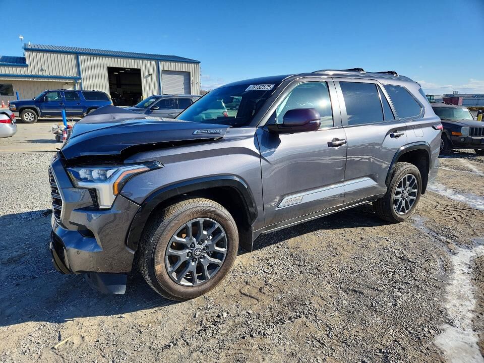 2025 TOYOTA Sequoia