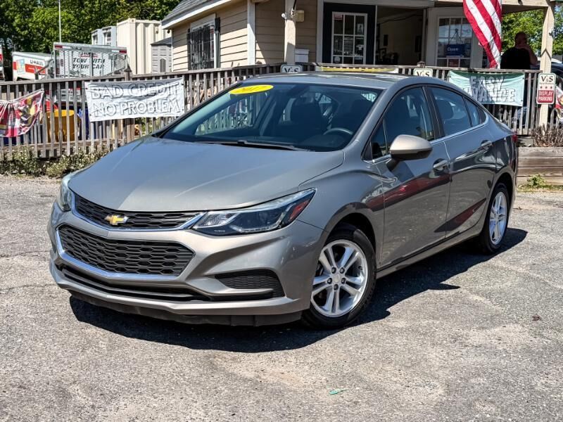2017 CHEVROLET Cruze
