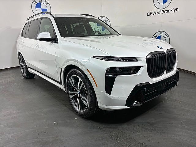 2026 BMW X7