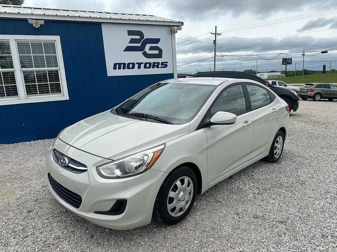 2016 HYUNDAI Accent