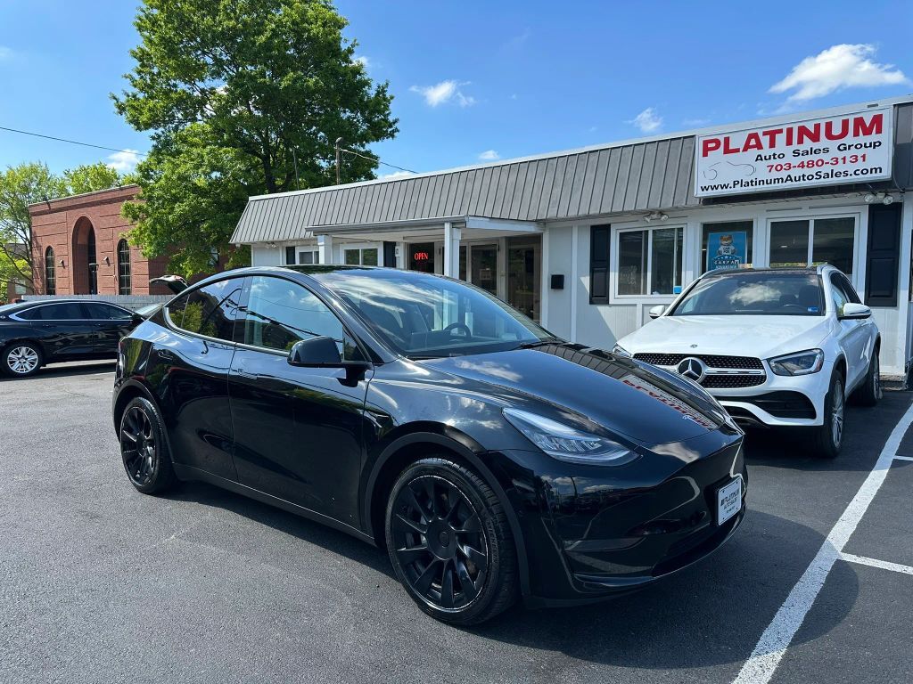 2021 TESLA Model Y
