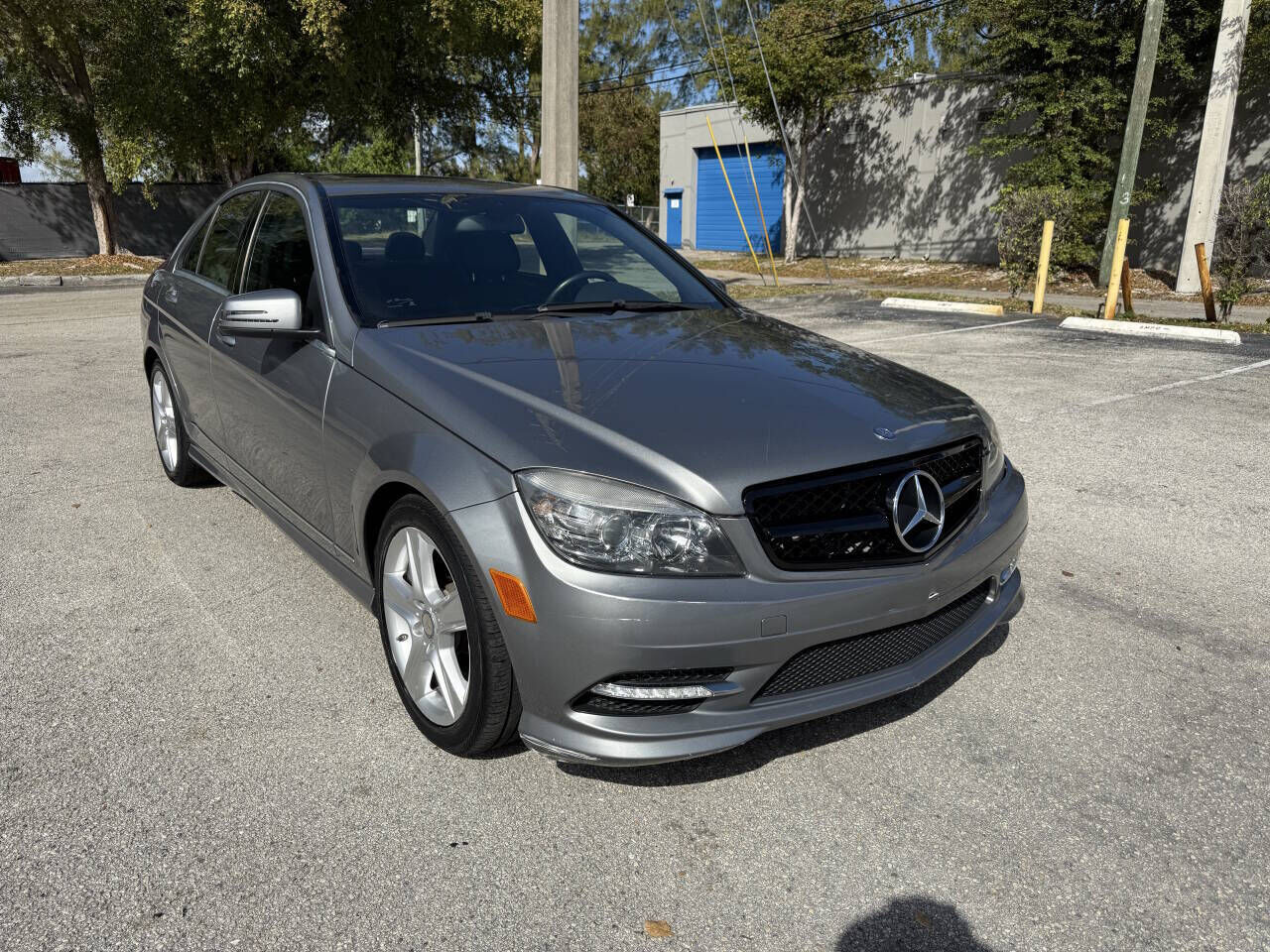 2011 MERCEDES-BENZ C-Class