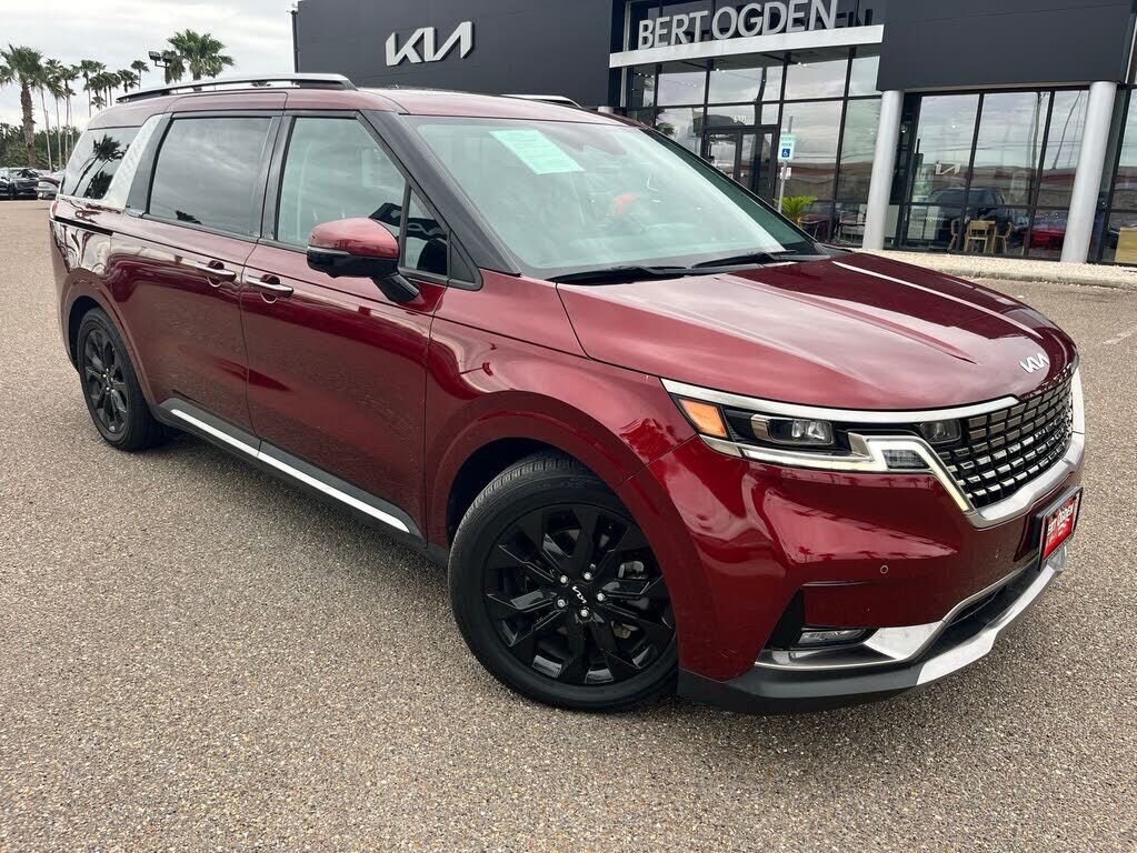 2023 KIA Carnival