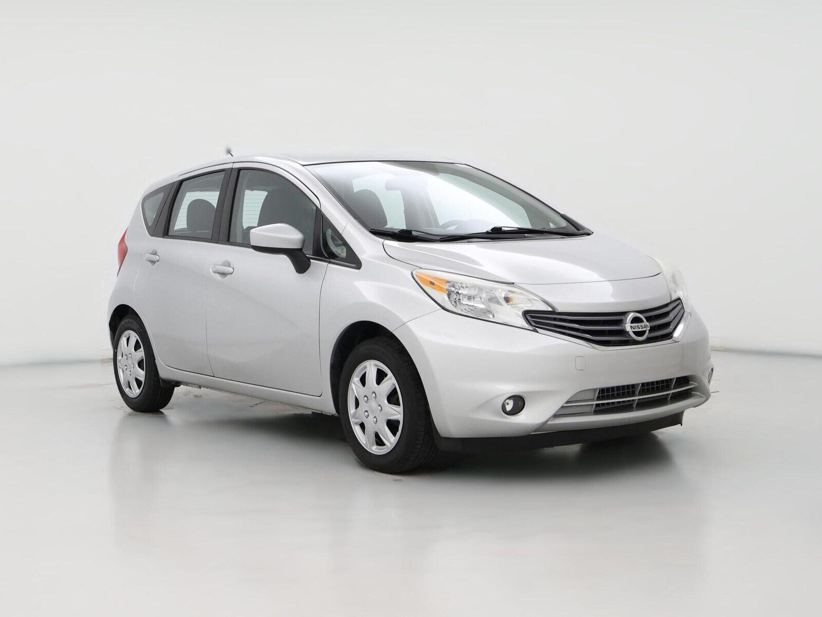 2015 NISSAN Versa
