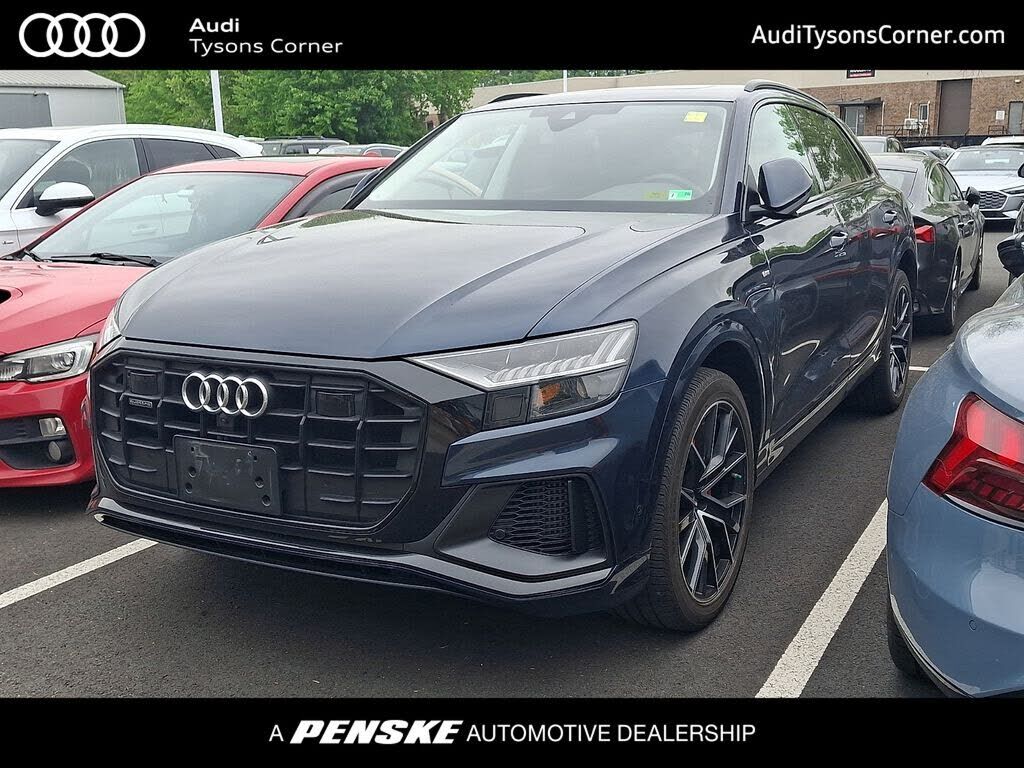 2023 AUDI Q8