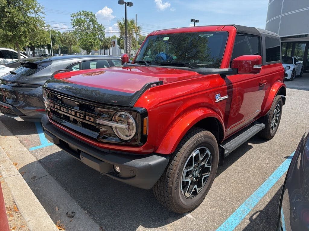 2023 FORD Bronco