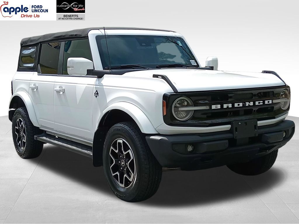 2022 FORD Bronco