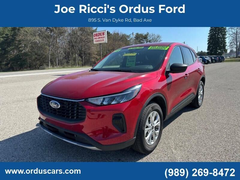 2025 FORD Escape