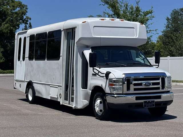 2016 FORD E-450