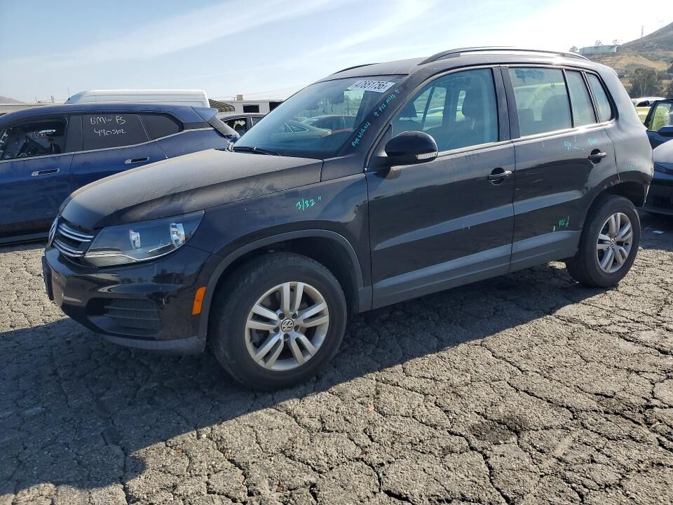 2016 VOLKSWAGEN Tiguan