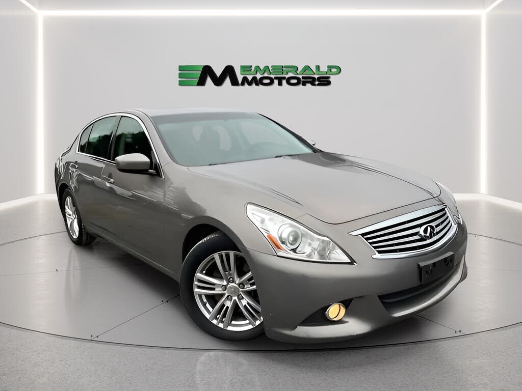 2011 INFINITI G37