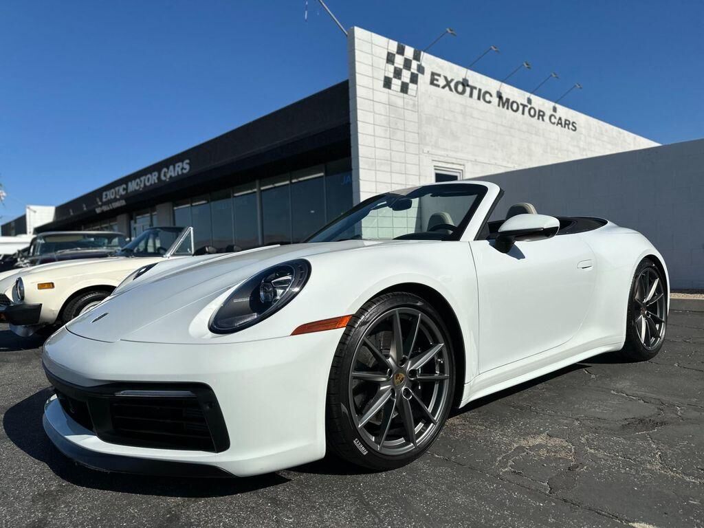 2020 PORSCHE 911