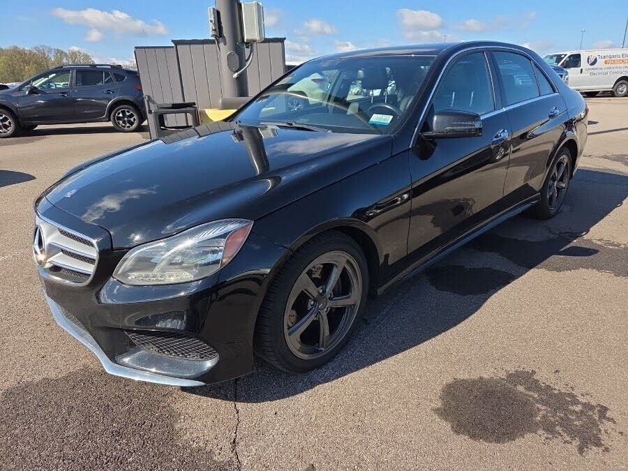 2015 MERCEDES-BENZ E-Class