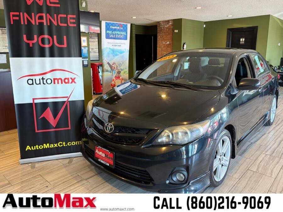 2013 TOYOTA Corolla