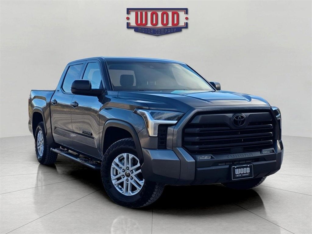 2024 TOYOTA Tundra