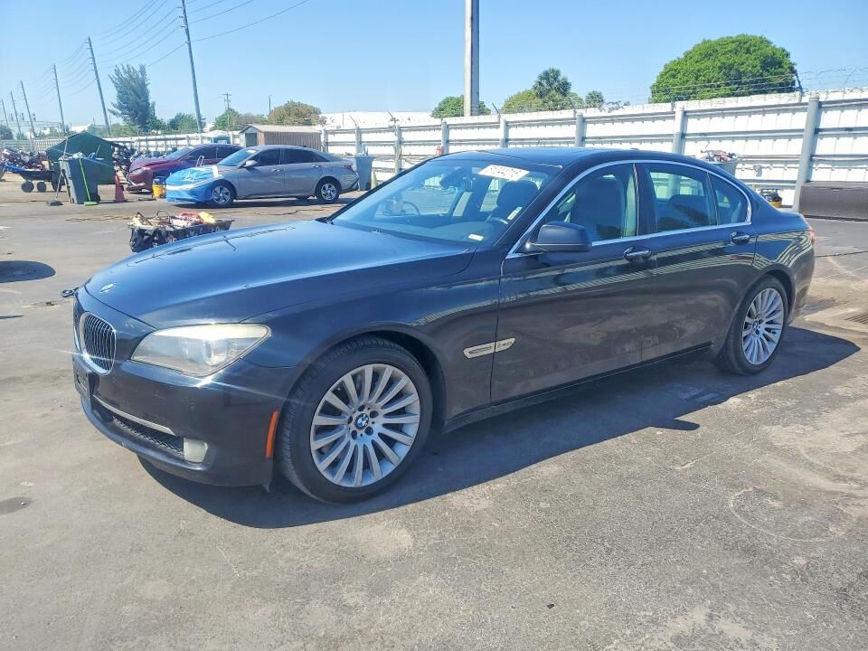 2012 BMW 7 Series