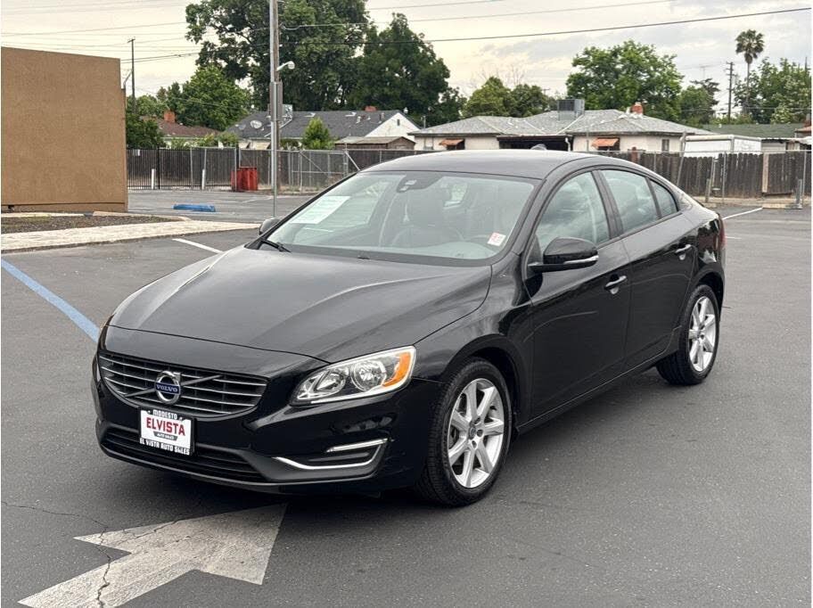 2016 VOLVO S60