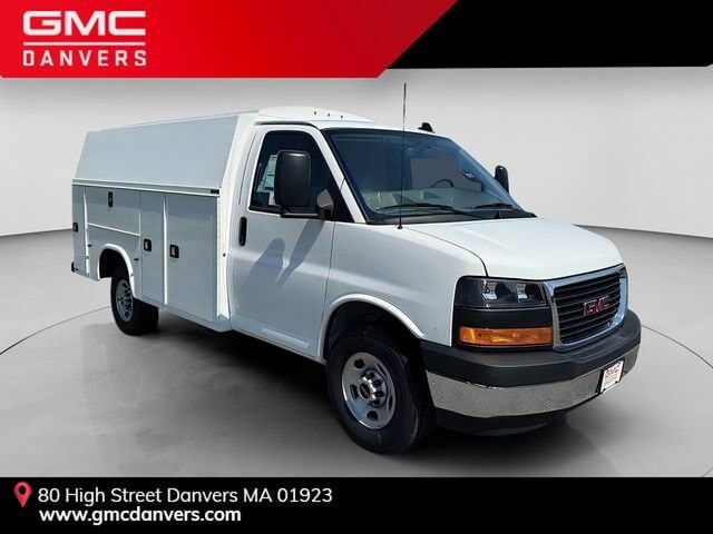 2025 GMC Savana