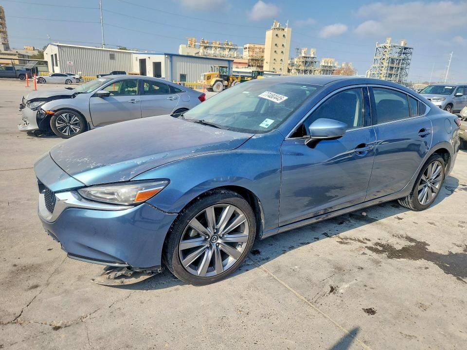 2018 MAZDA Mazda6