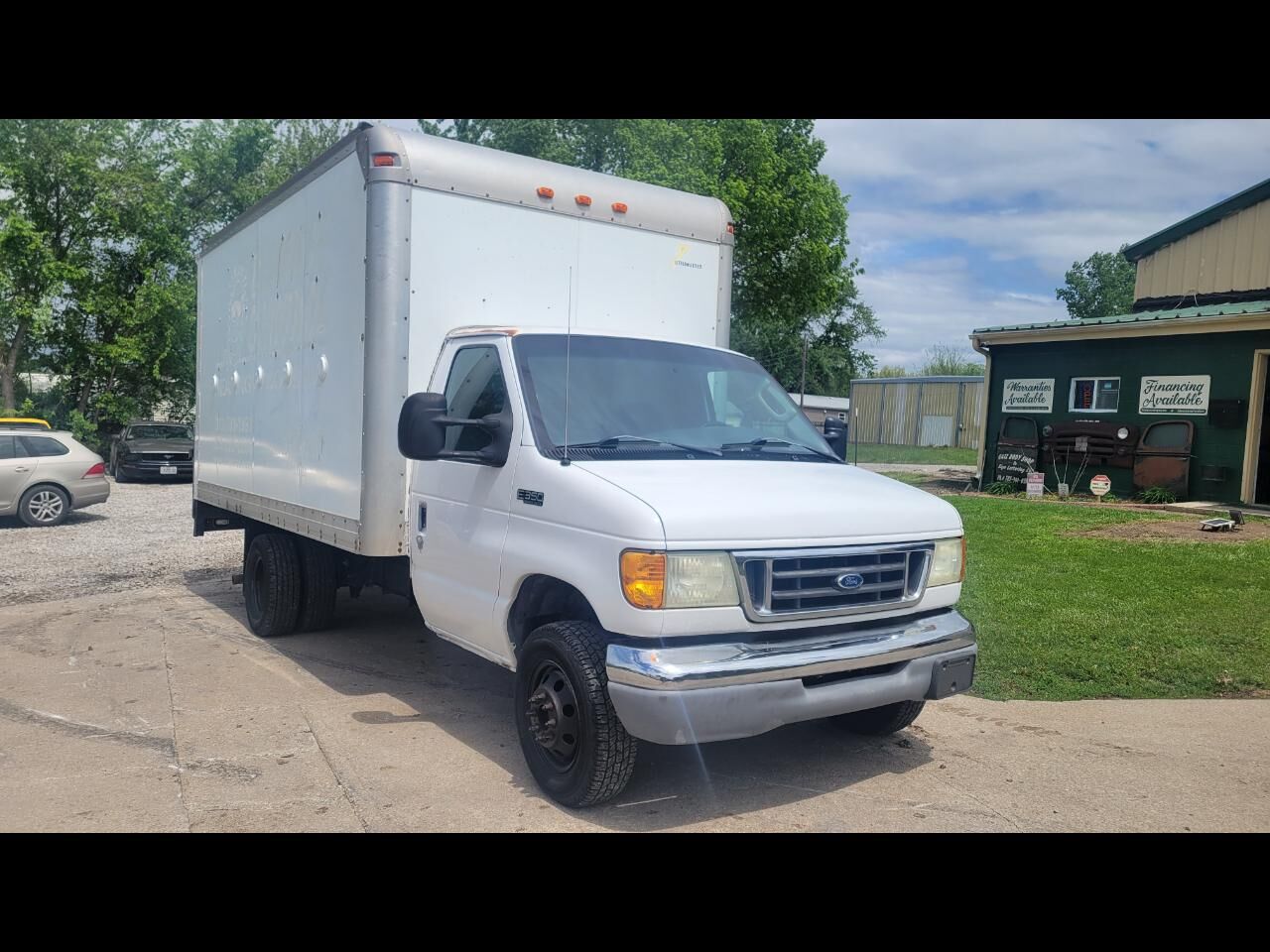 2005 FORD E-350