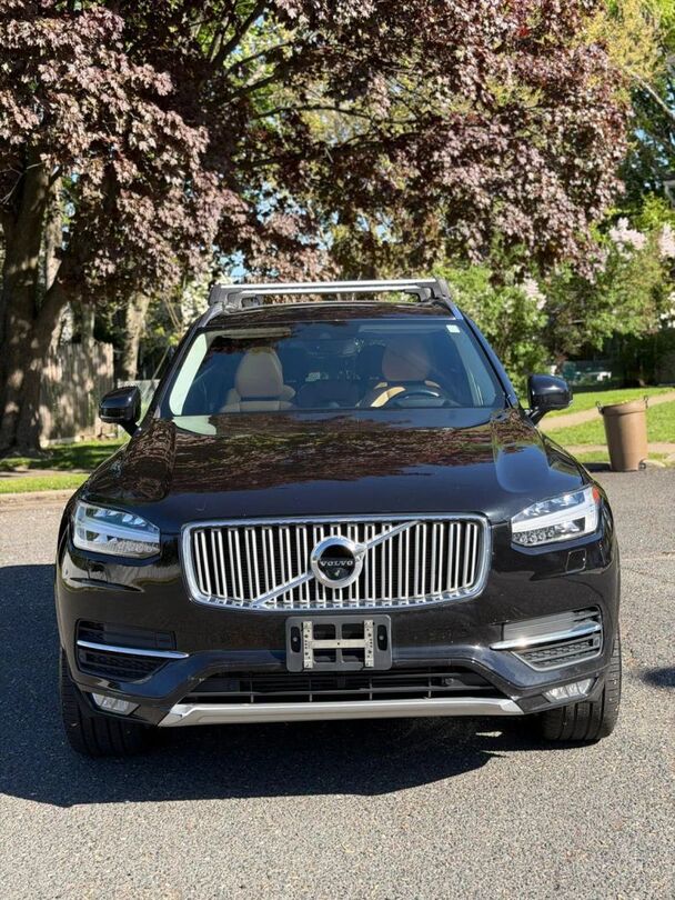 2016 VOLVO XC90