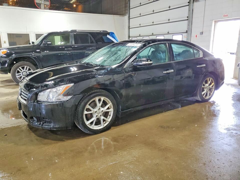 2012 NISSAN Maxima