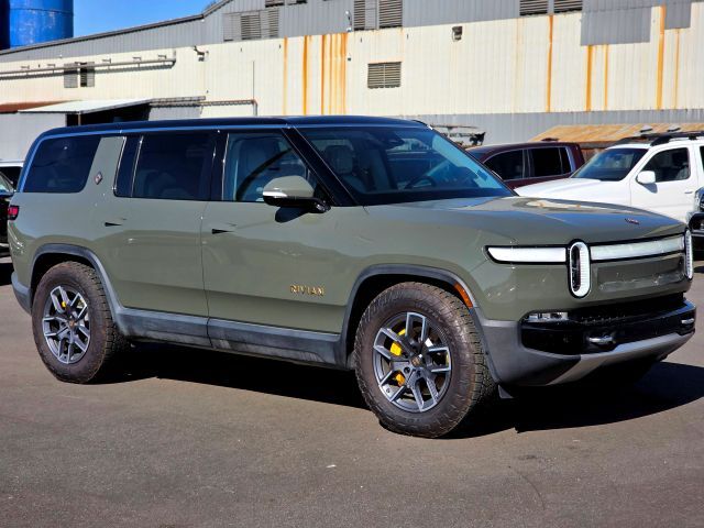 2023 RIVIAN R1S