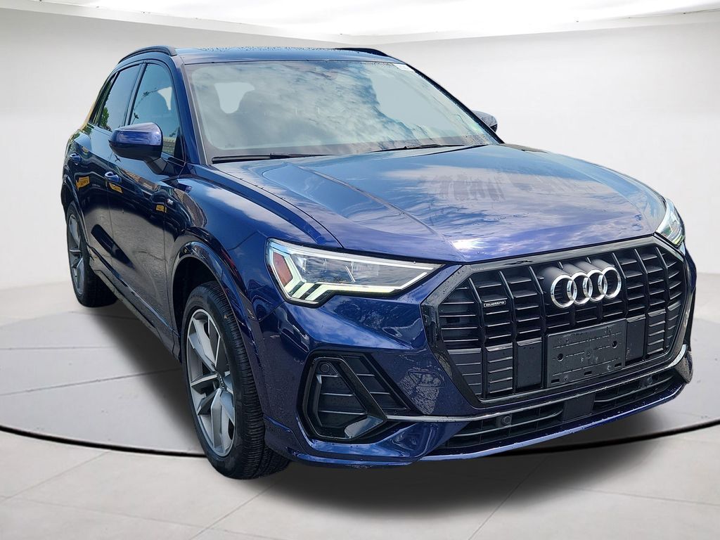 2021 AUDI Q3