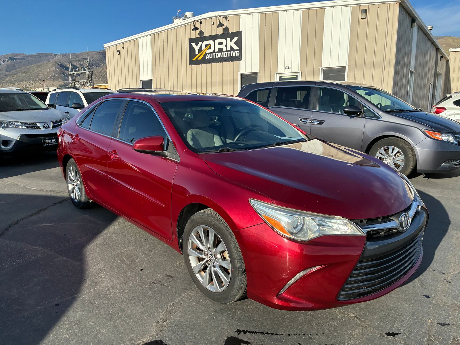 2015 TOYOTA Camry