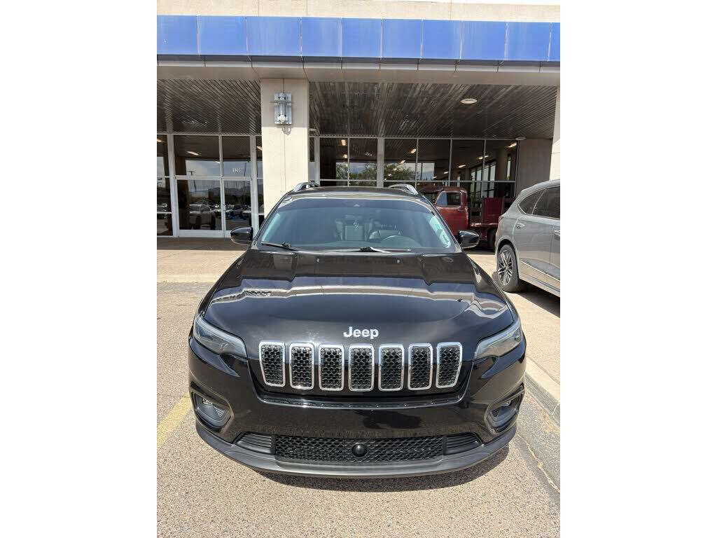 2021 JEEP Cherokee