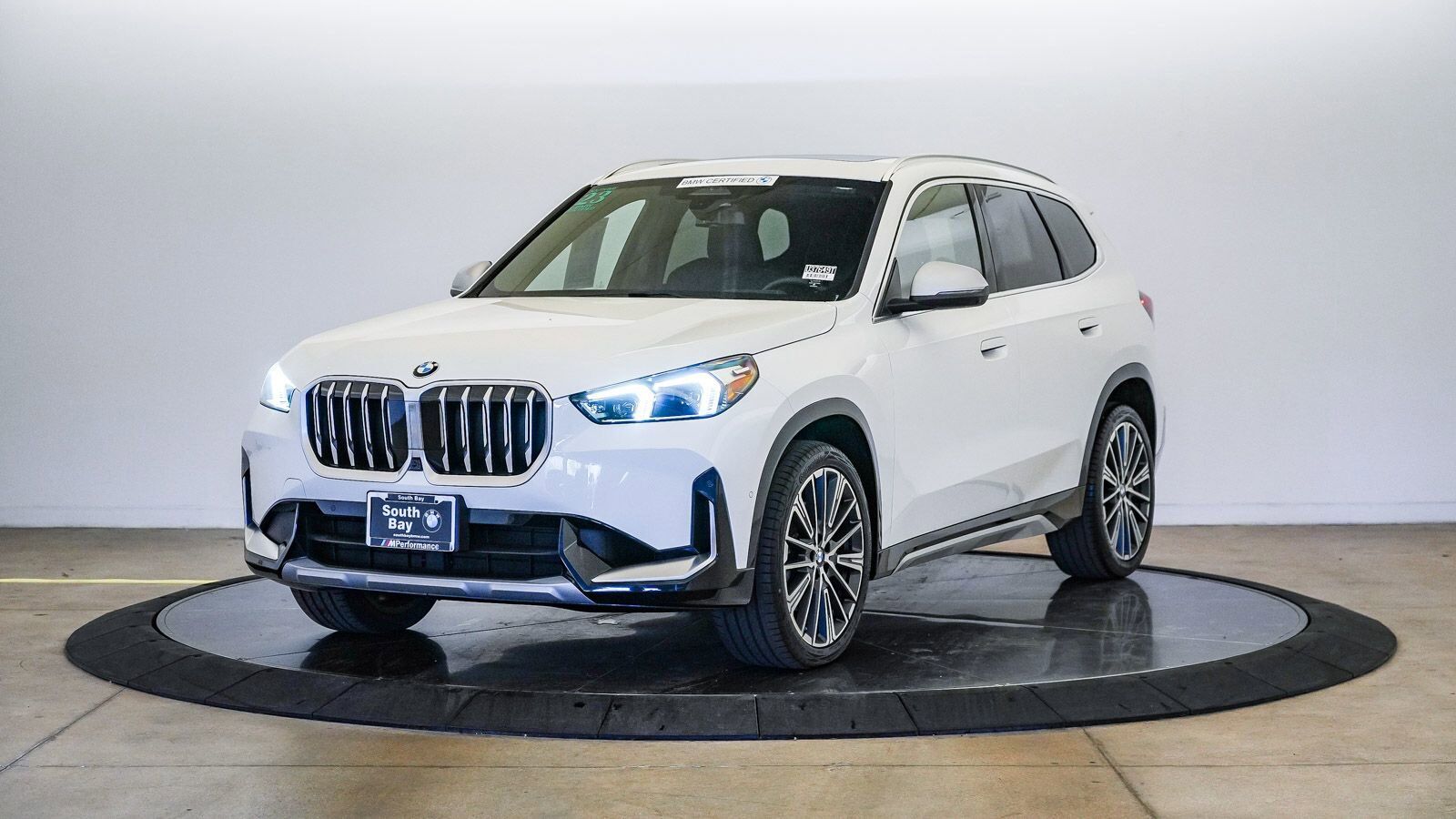 2023 BMW X1