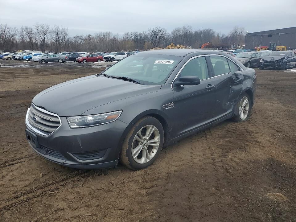 2015 FORD Taurus