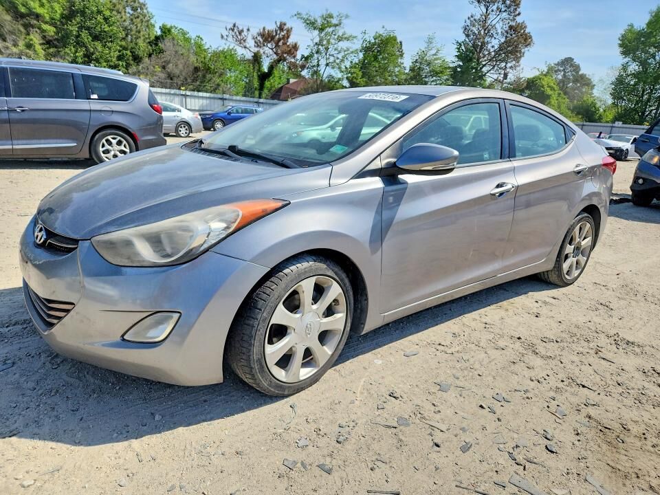 2011 HYUNDAI Elantra