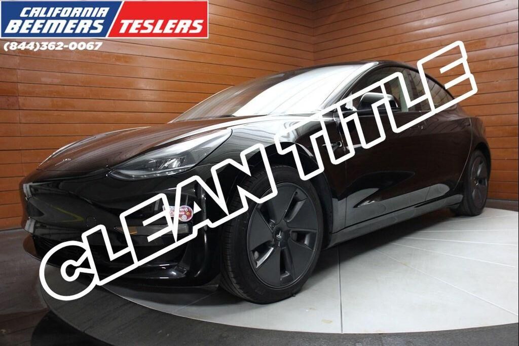 2023 TESLA Model 3
