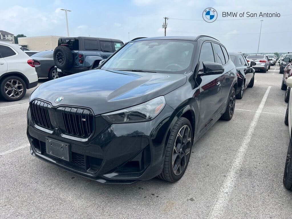 2024 BMW X1