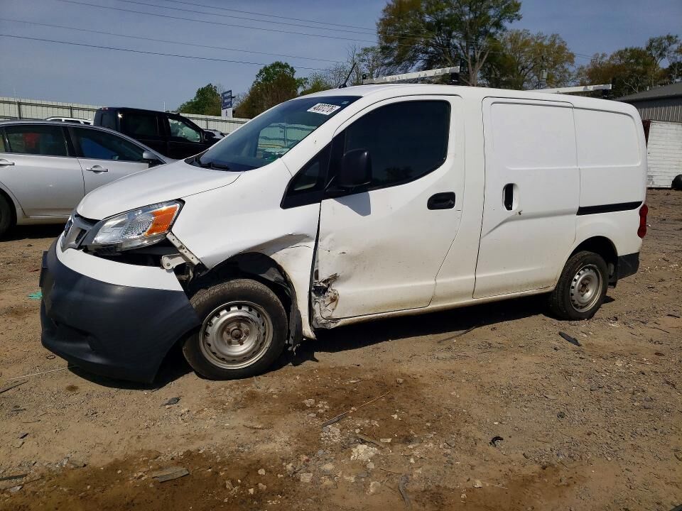 2017 NISSAN NV200
