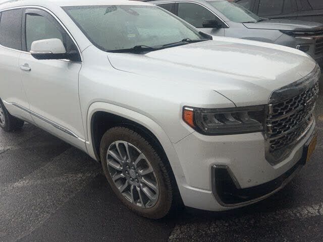 2023 GMC Acadia