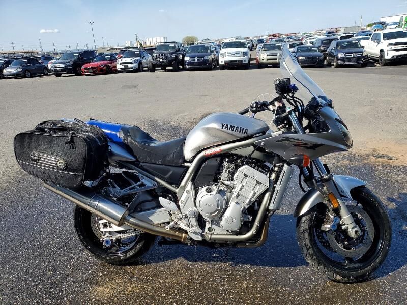 2002 YAMAHA FZS1000/FZS1000C