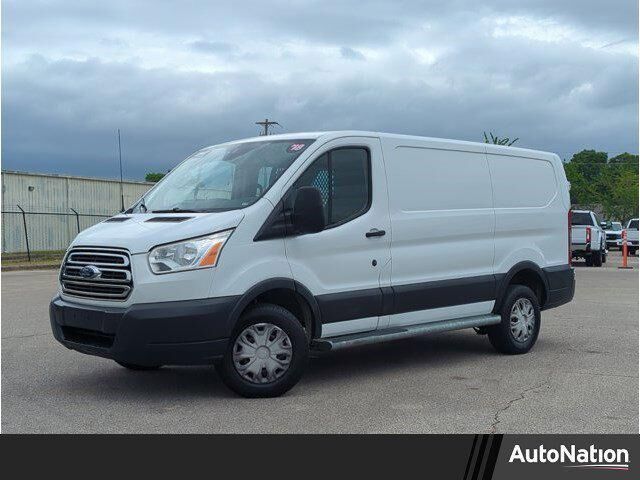 2018 FORD Transit