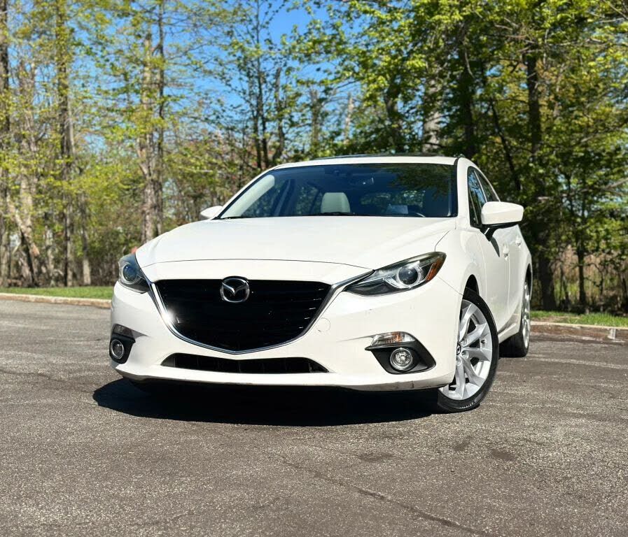 2016 MAZDA Mazda3