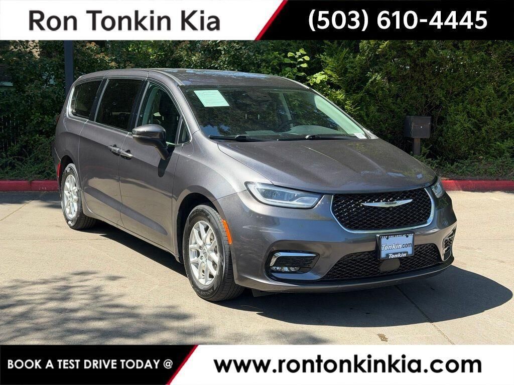 2023 CHRYSLER Pacifica