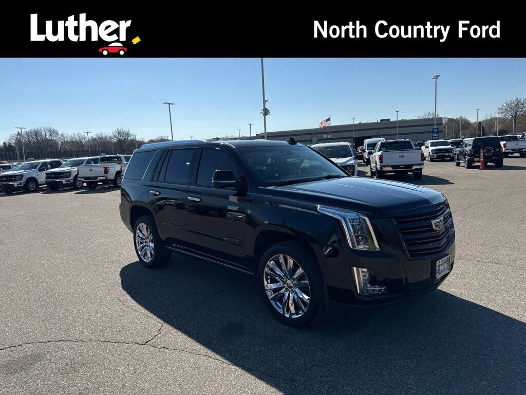 2020 CADILLAC Escalade
