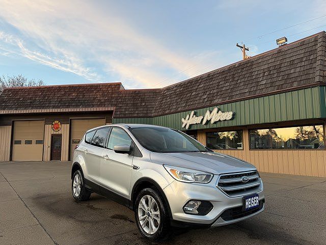 2017 FORD Escape