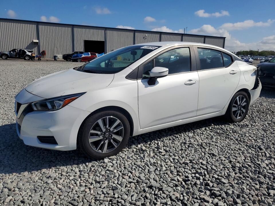 2021 NISSAN Versa